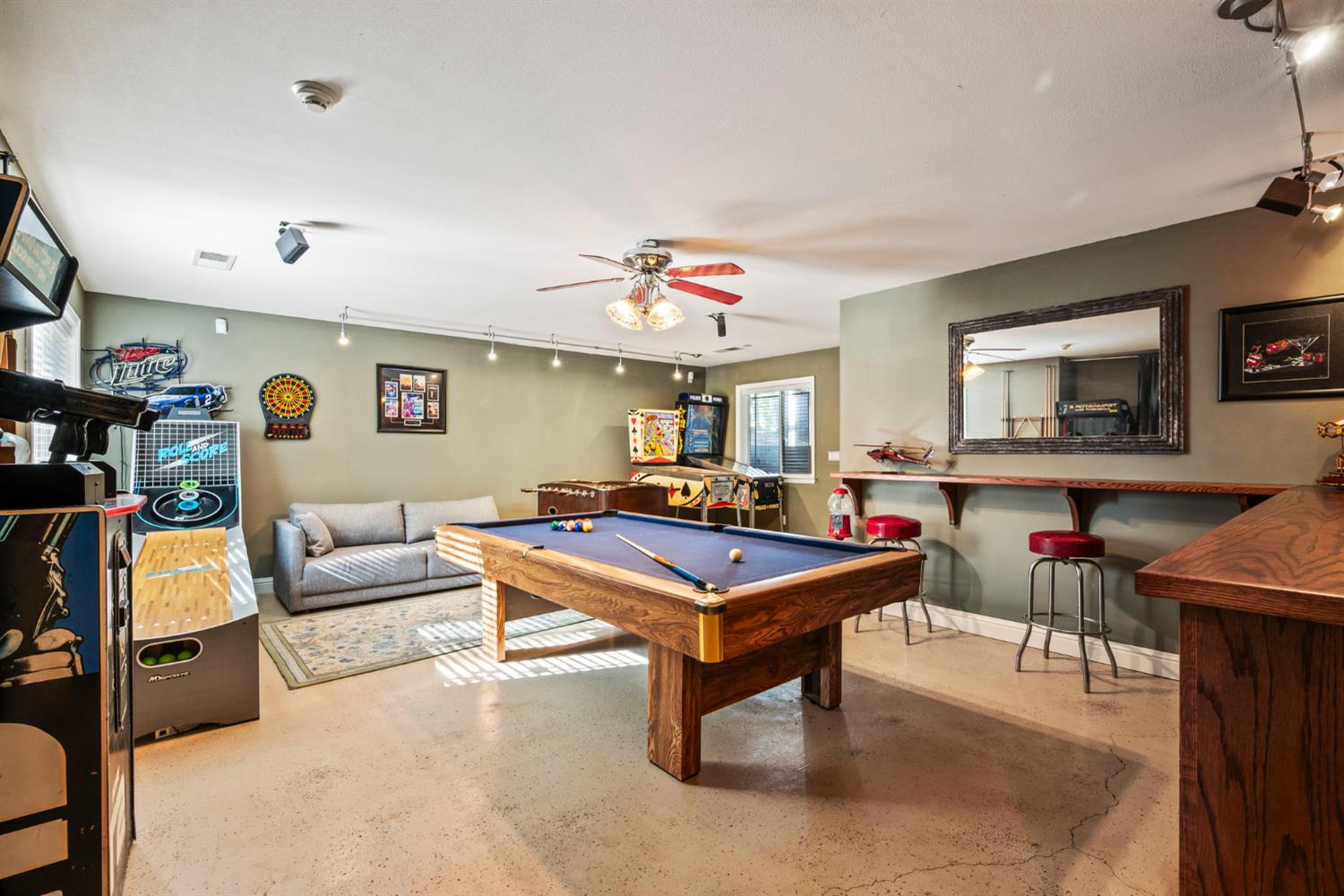 7501 Slug Gulch Road