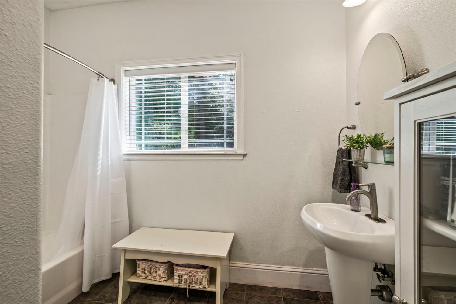 7501 Slug Gulch Road