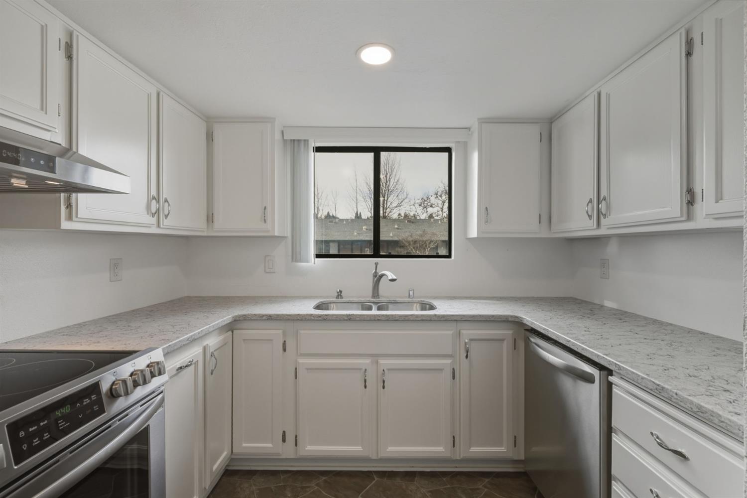 3033 Estepa Drive 7A