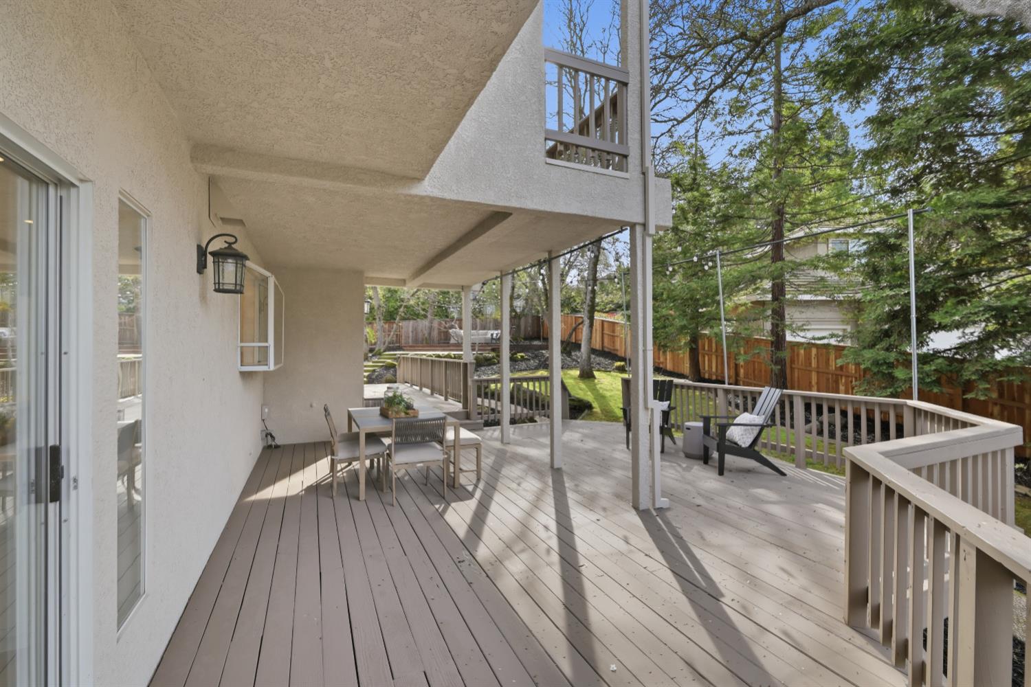 2201 Ellesworth Place