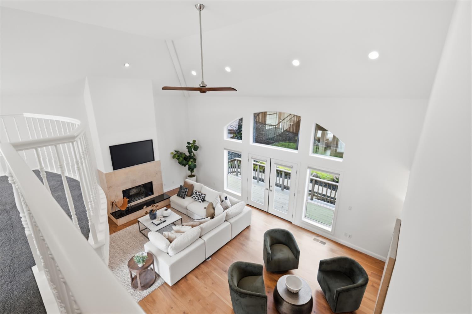 2201 Ellesworth Place