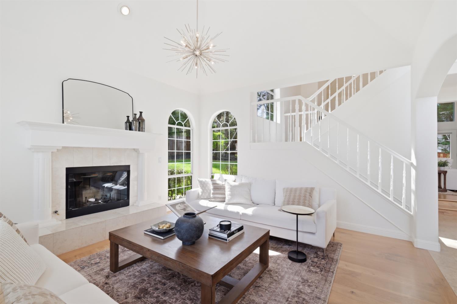 2201 Ellesworth Place