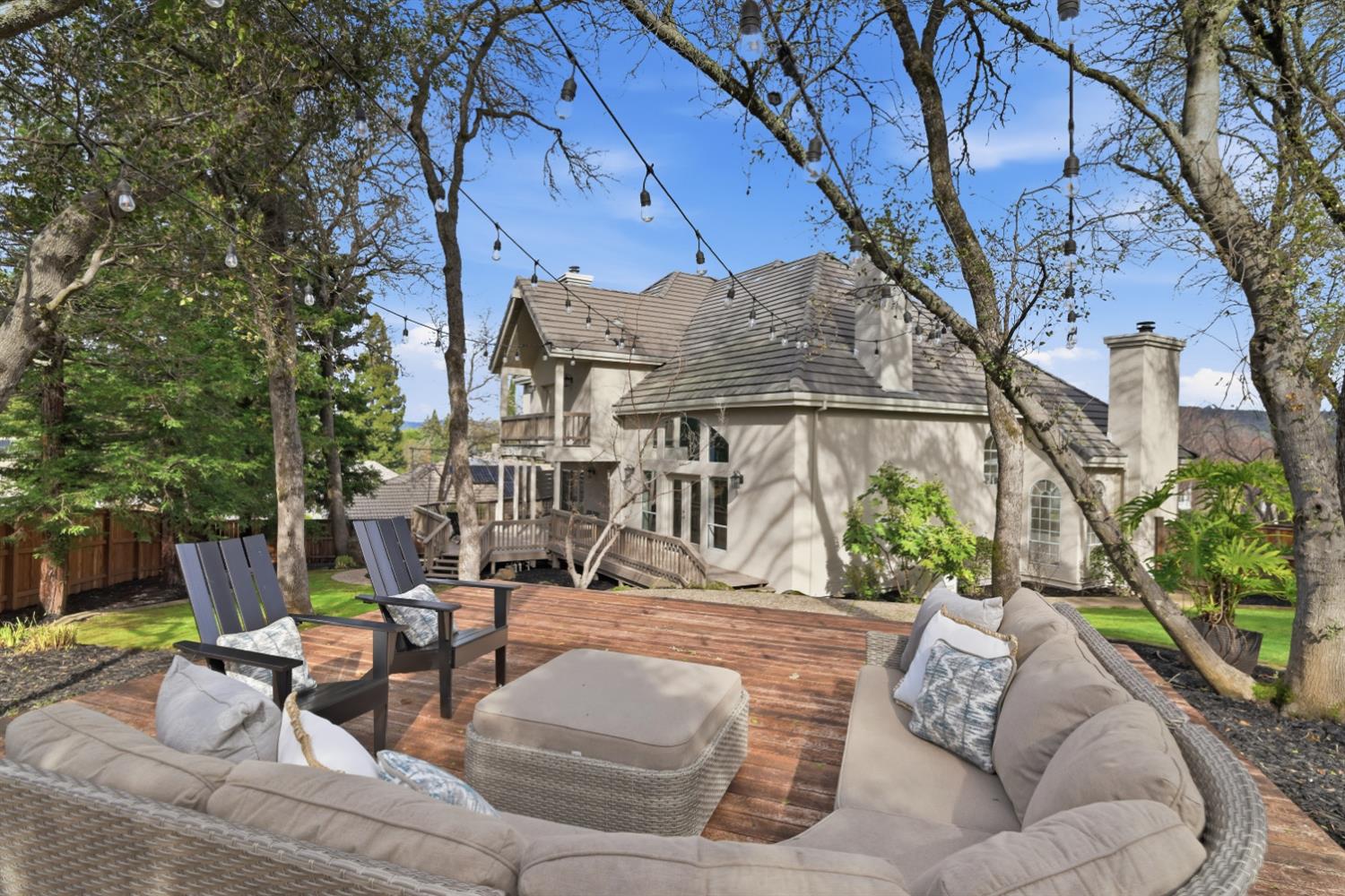 2201 Ellesworth Place