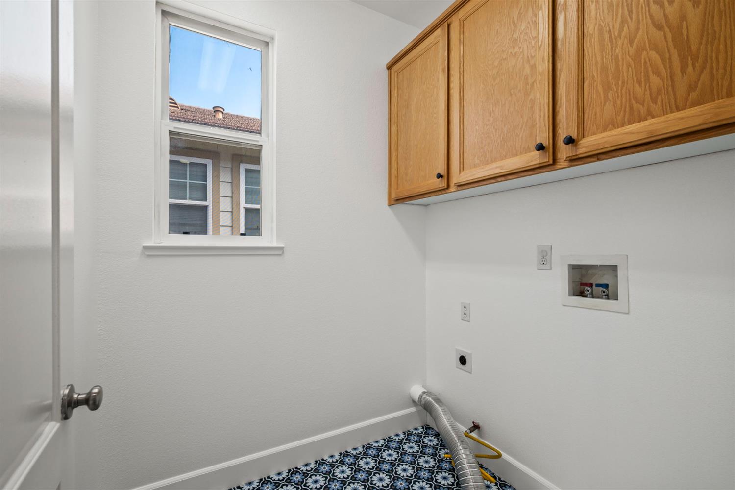 2764 Rogue River Circle