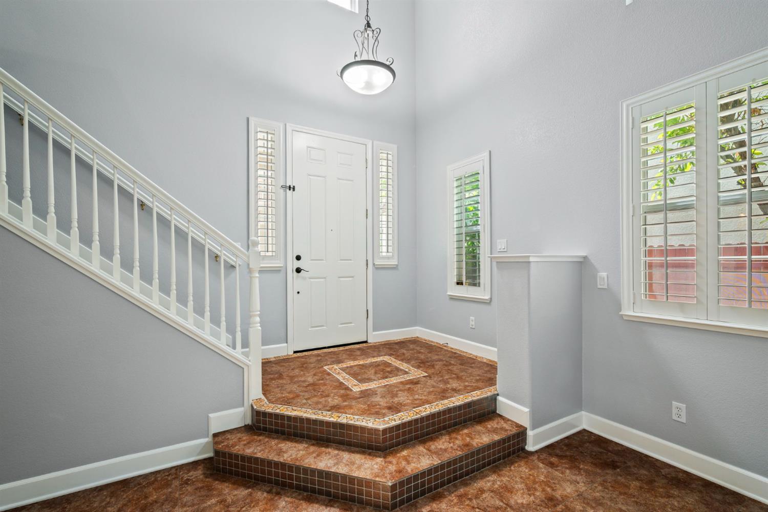 2764 Rogue River Circle