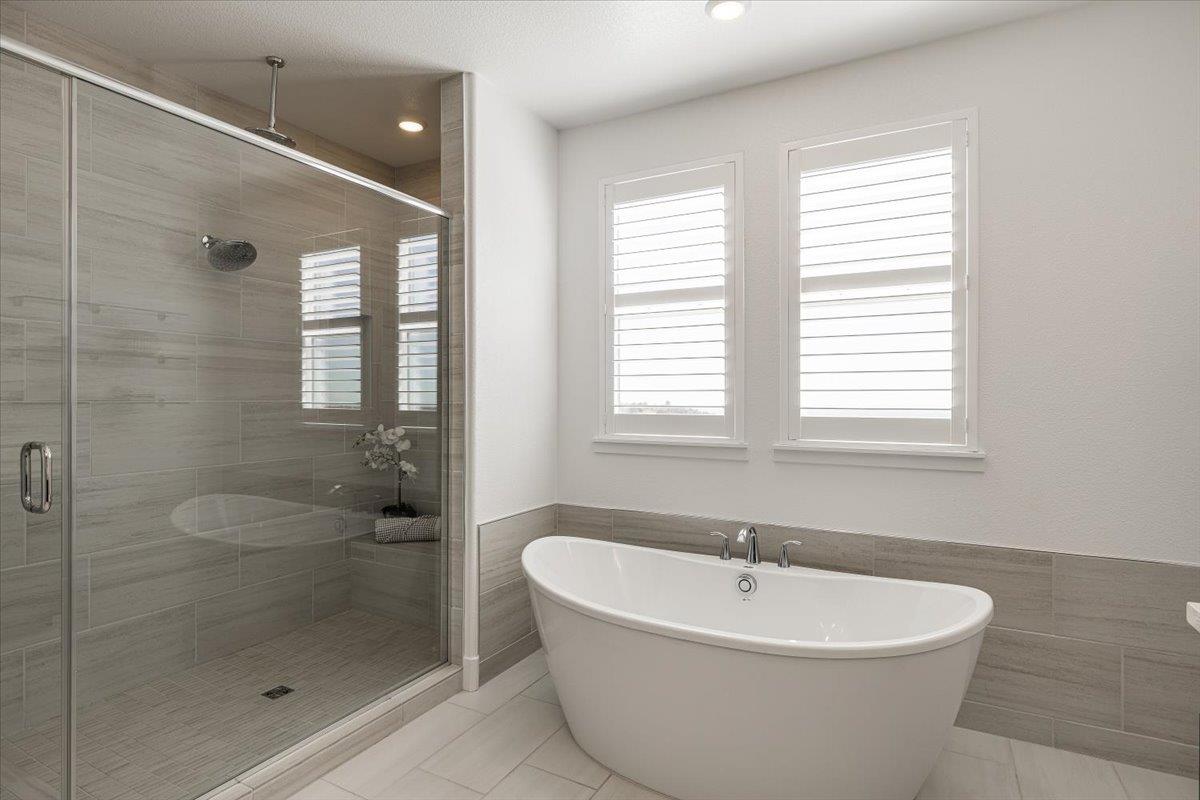 3004 Tierra De Dios Drive