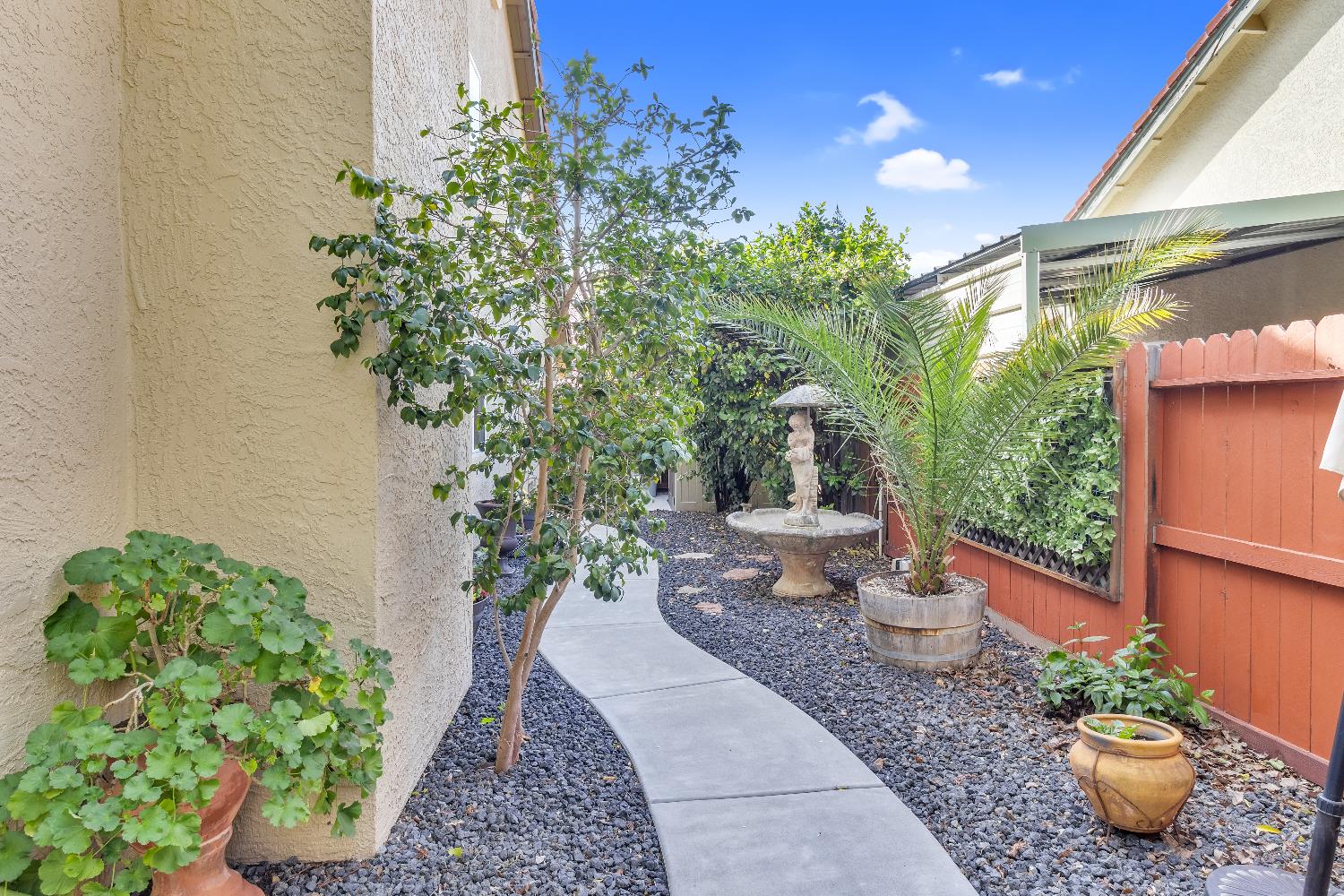 232 Silberhorn Drive