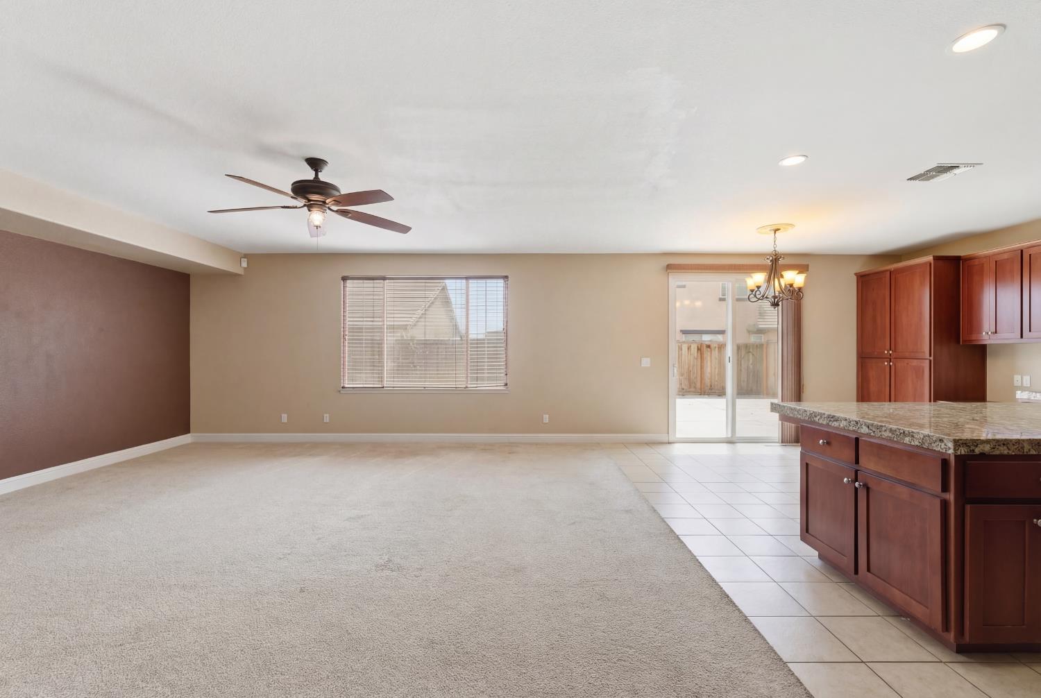 2153 Saddlebrook Way