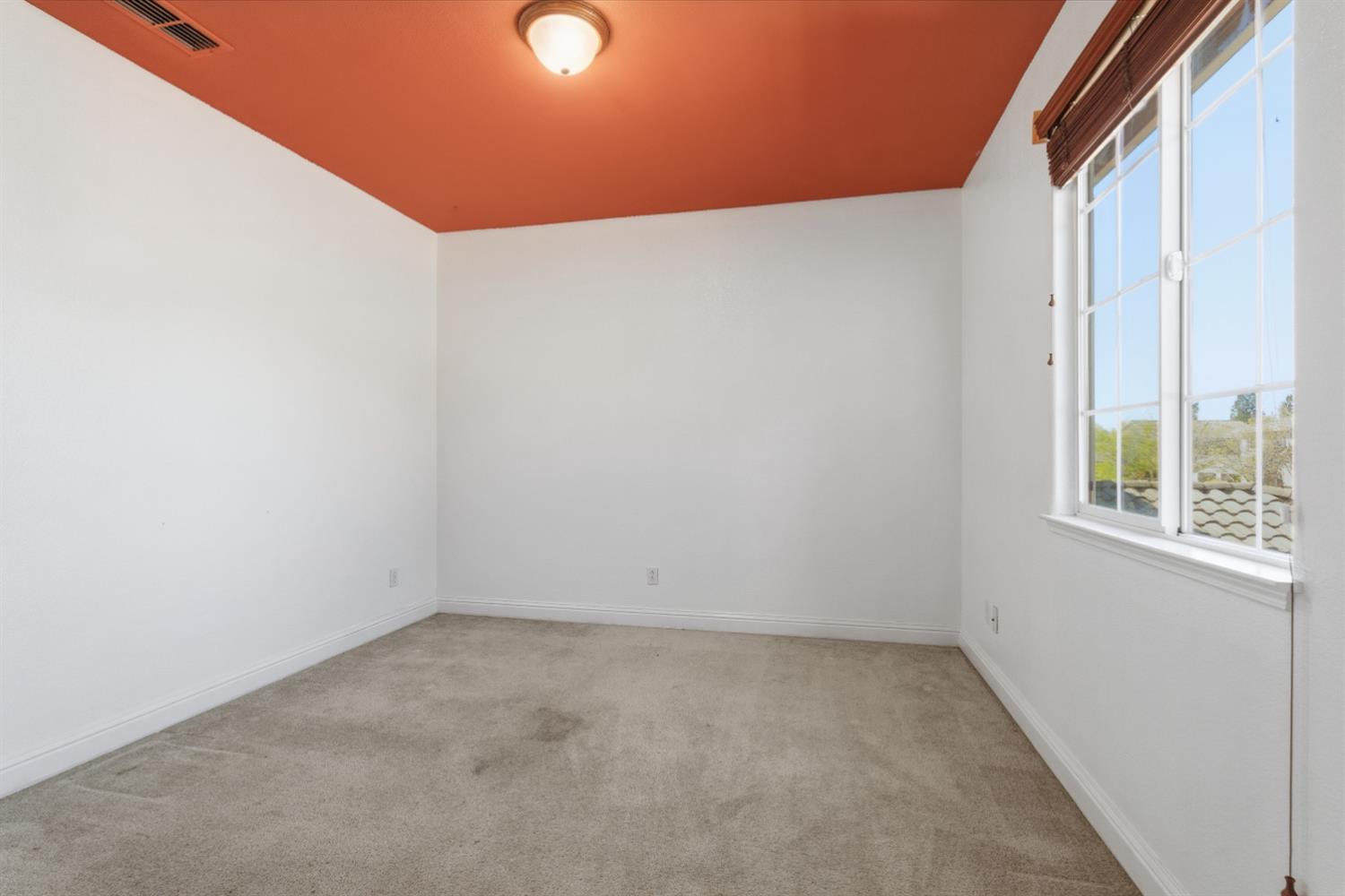 2153 Saddlebrook Way