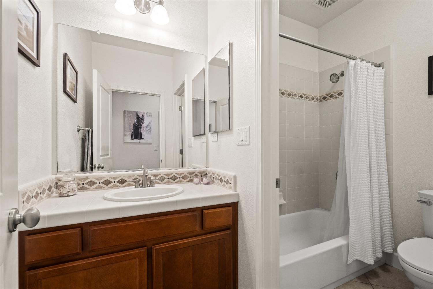 2100 Wyckford Boulevard