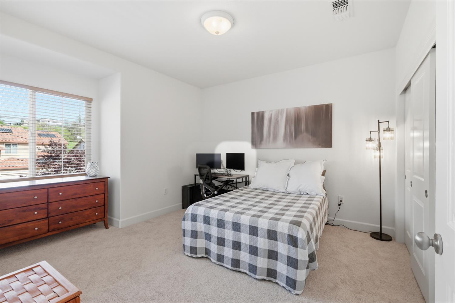 2100 Wyckford Boulevard