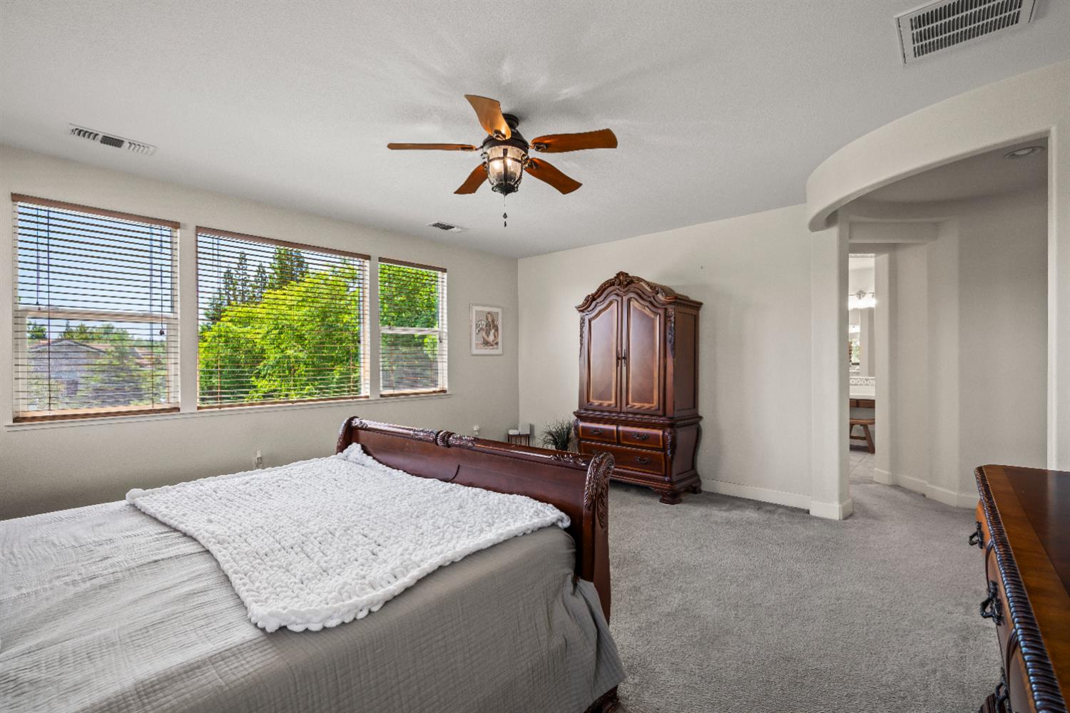 2100 Wyckford Boulevard