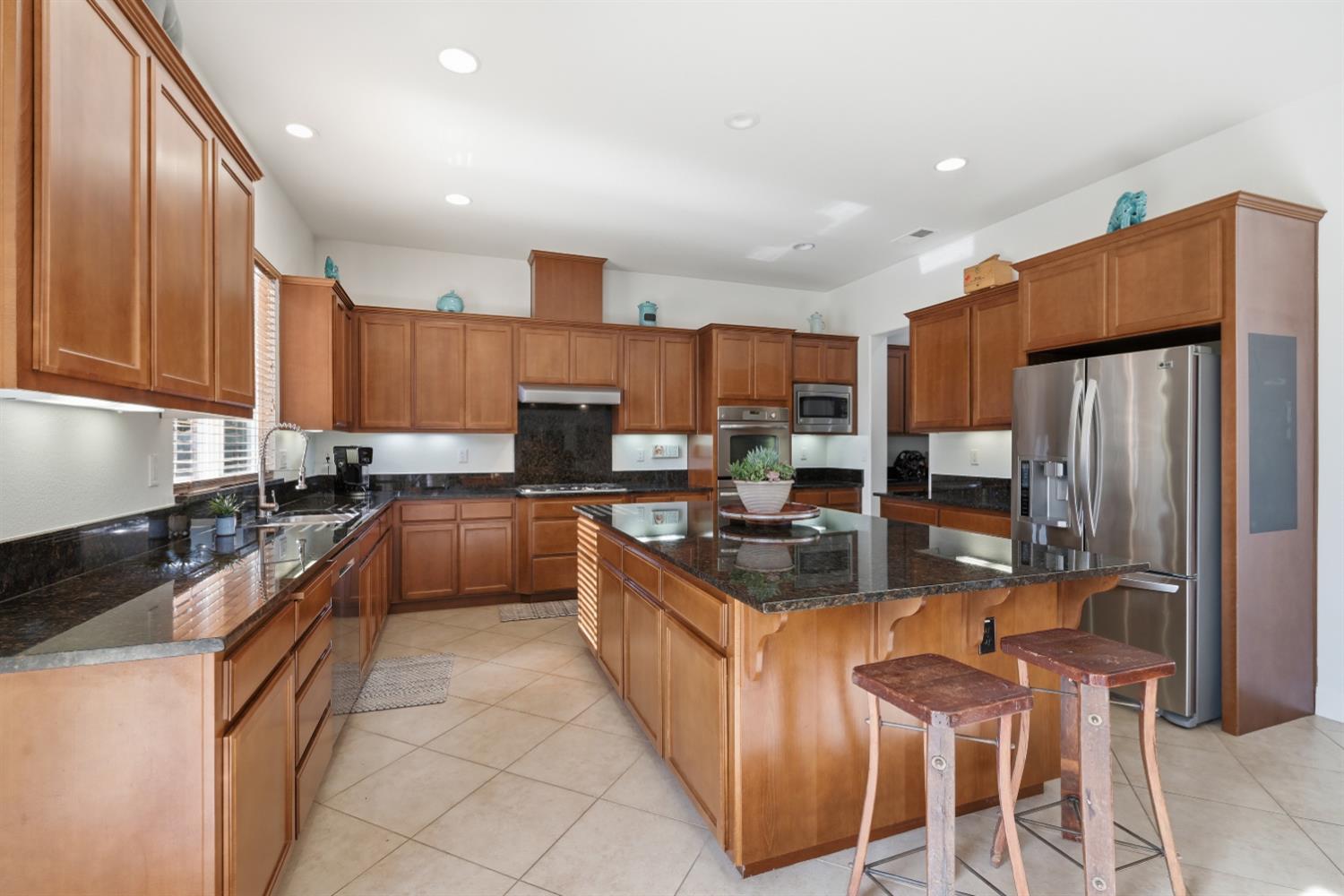 2100 Wyckford Boulevard