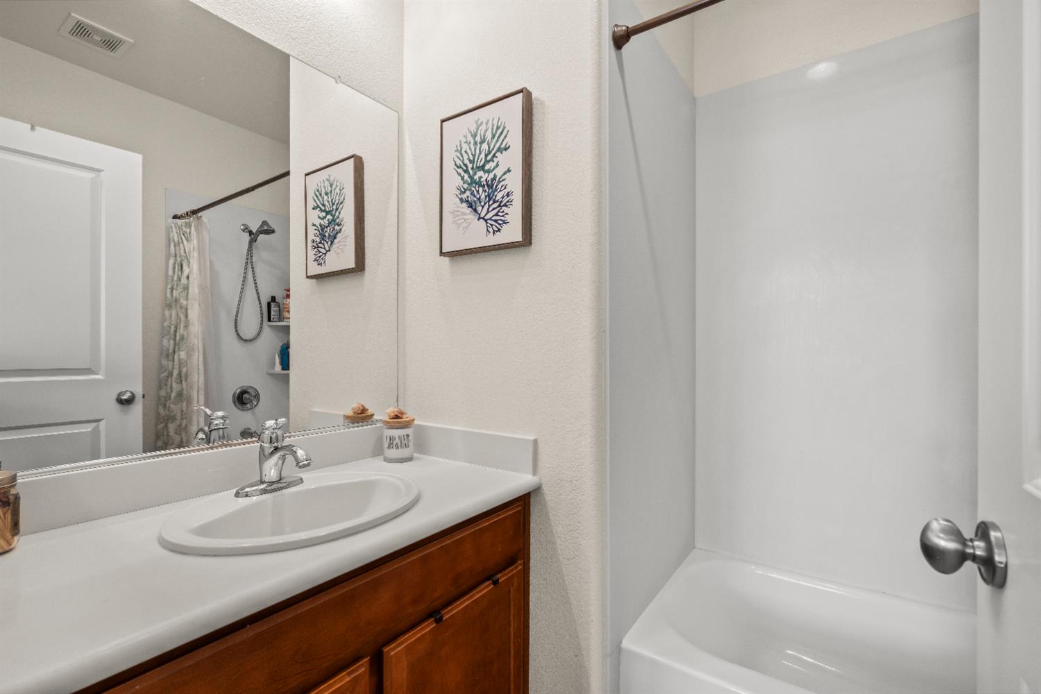 2100 Wyckford Boulevard