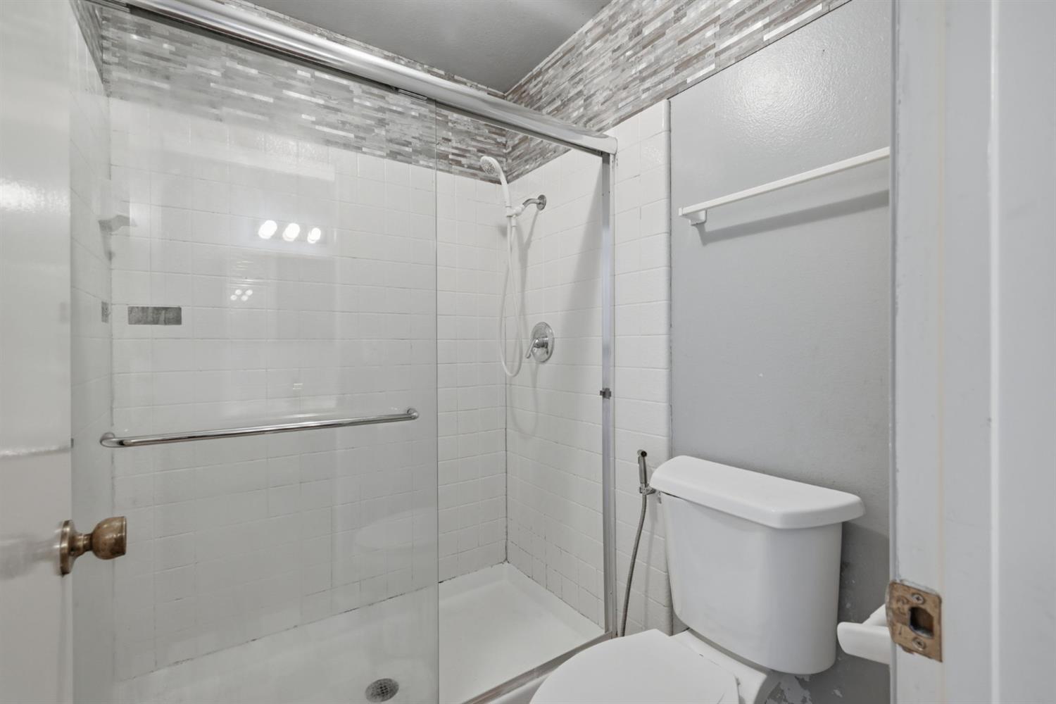 3923 Oak Villa Circle