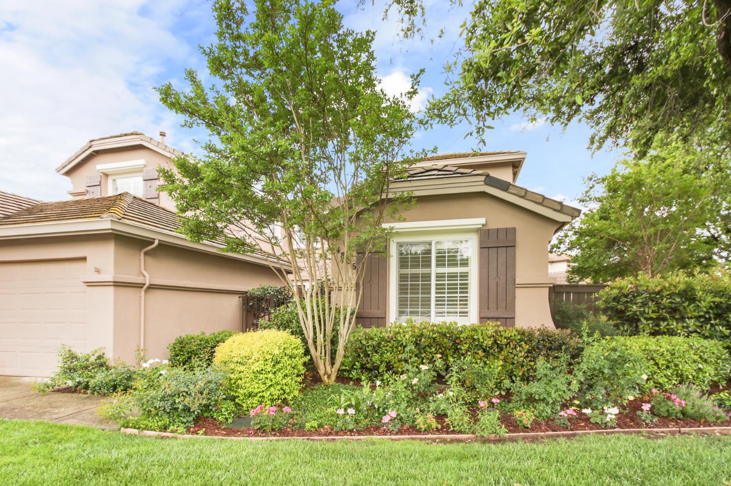 4836 Village Green Drive