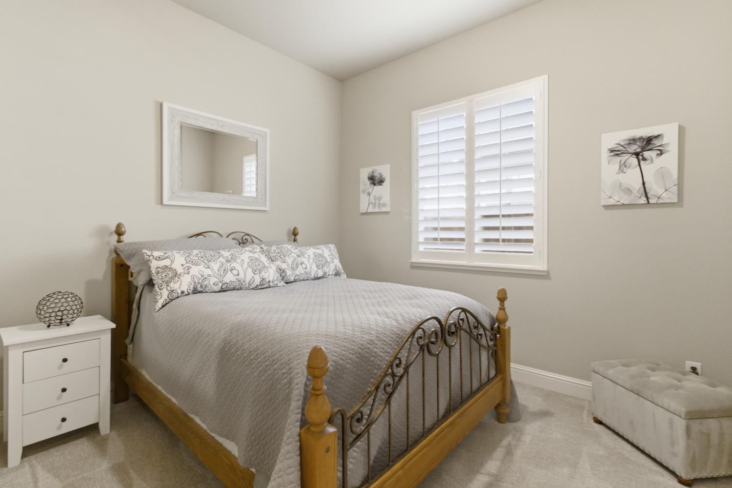 816 Hildebrand Circle