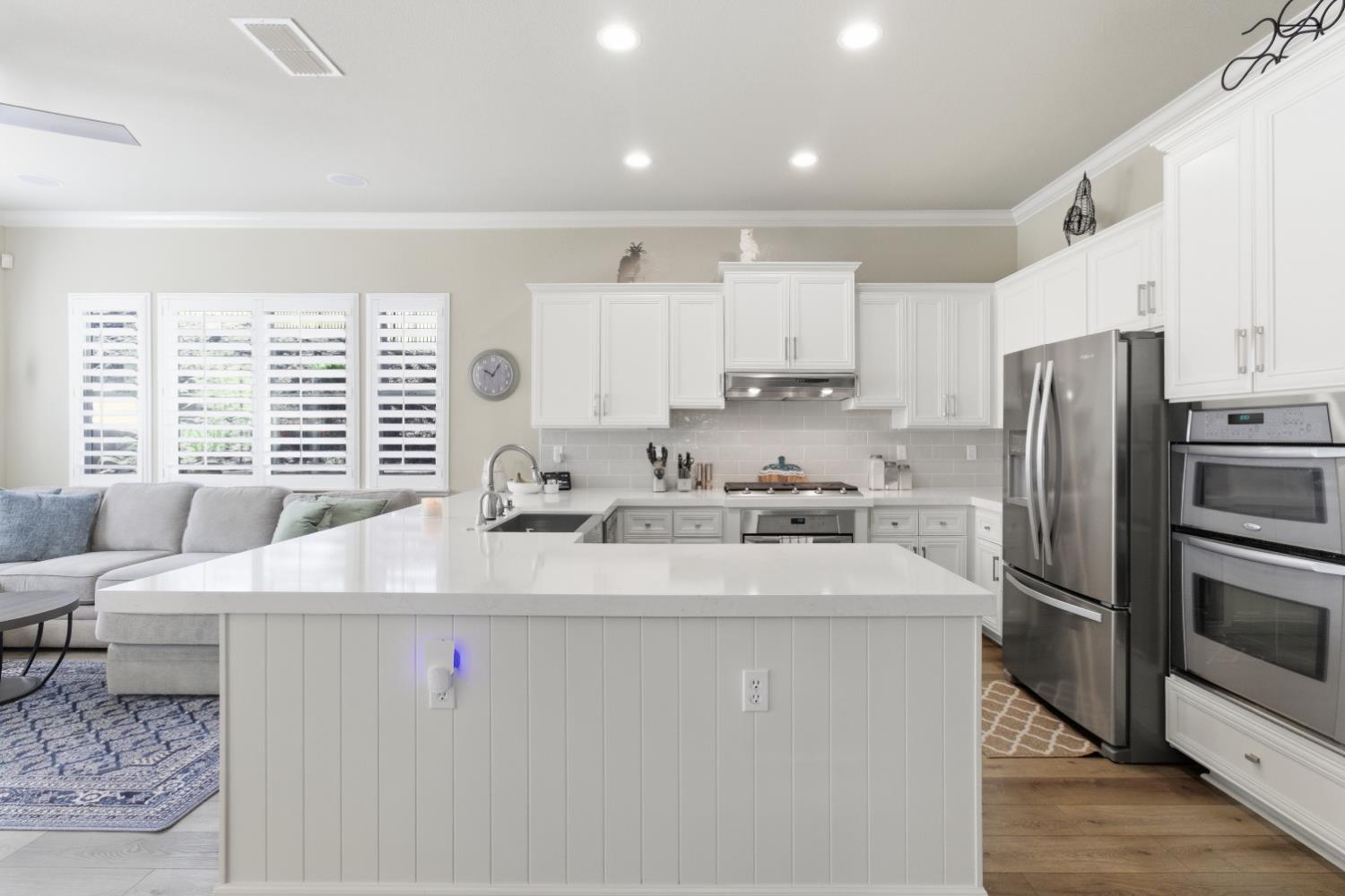 816 Hildebrand Circle