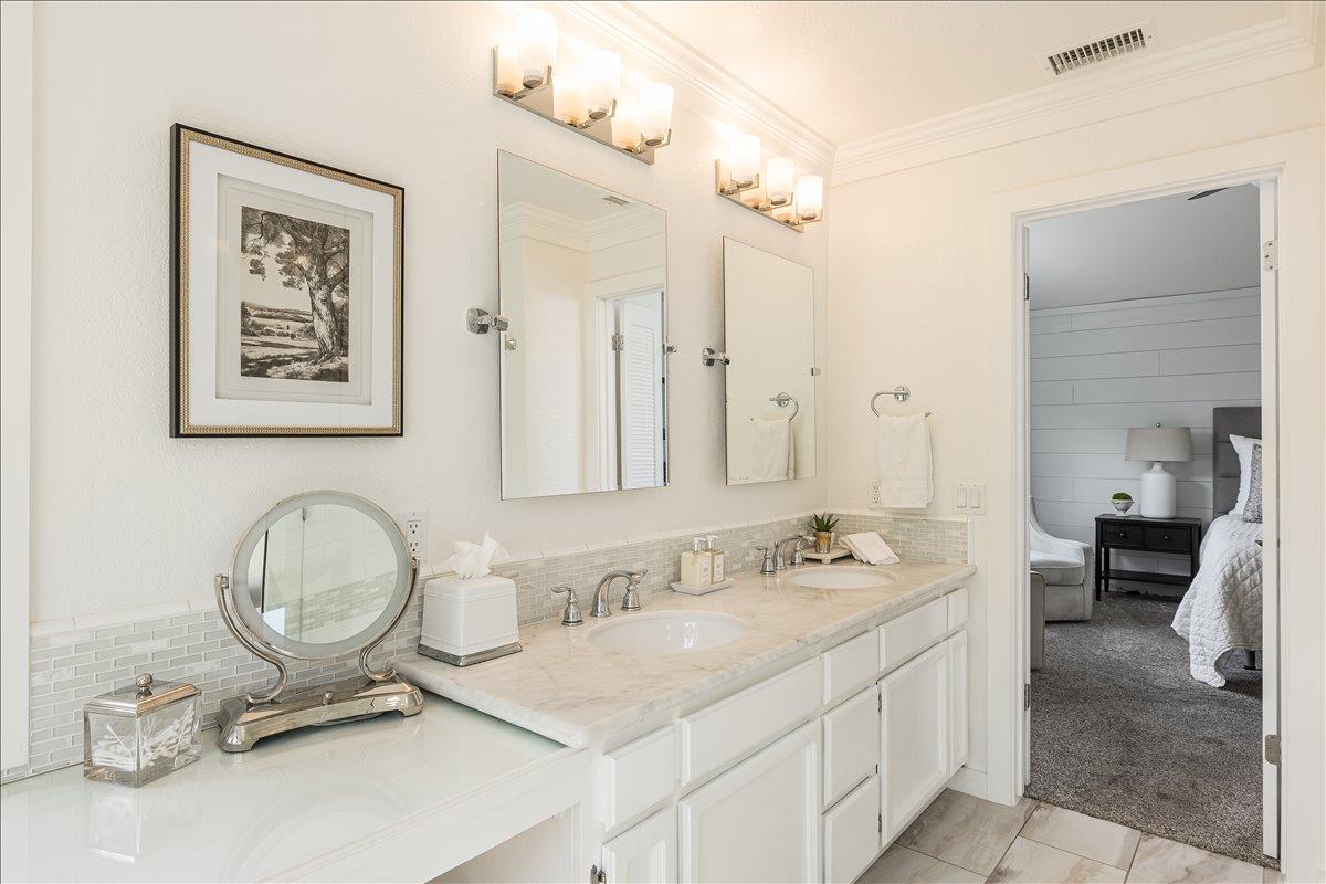 4440 Brisbane Circle