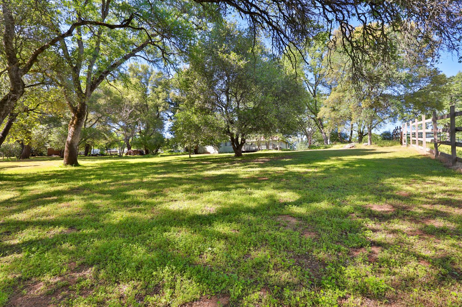 3840 Greenstone Road