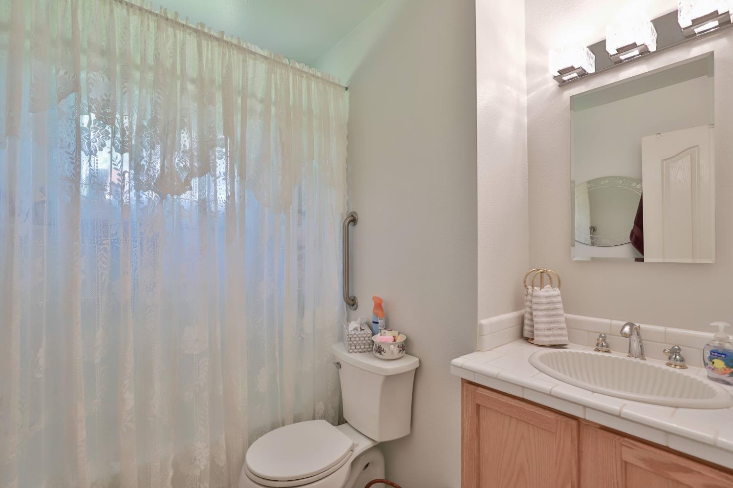 3840 Greenstone Road