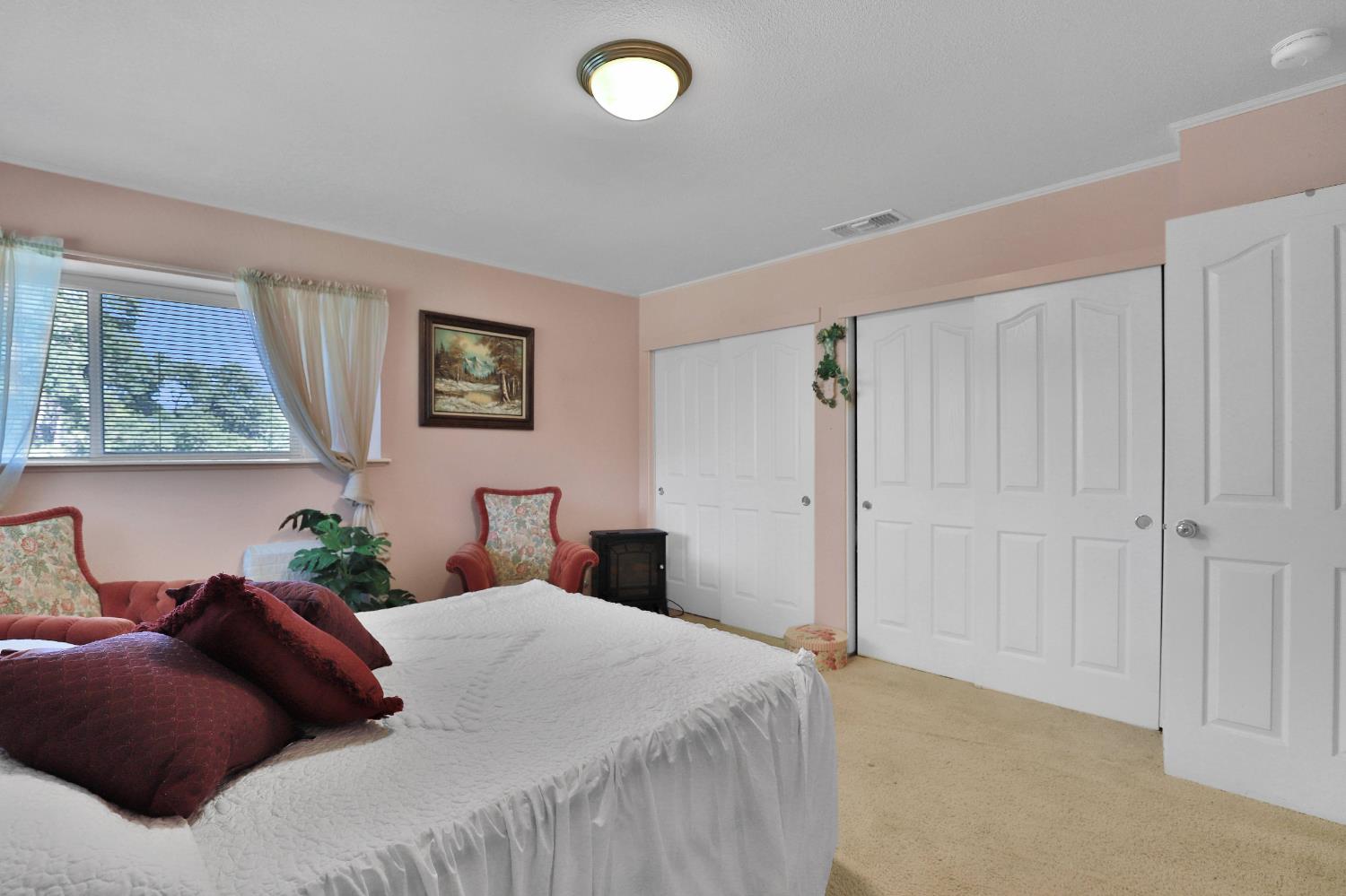 3840 Greenstone Road