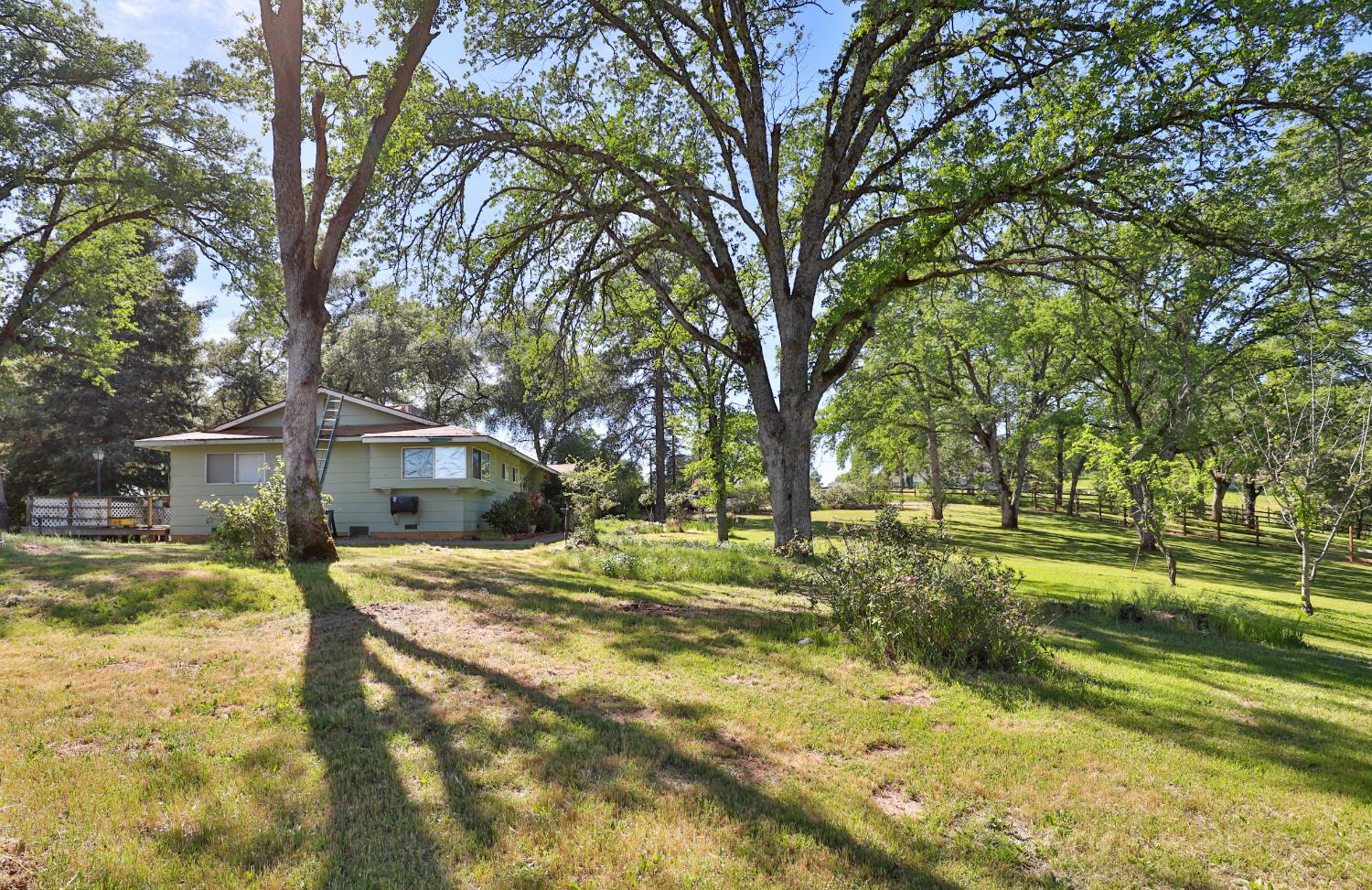 3840 Greenstone Road