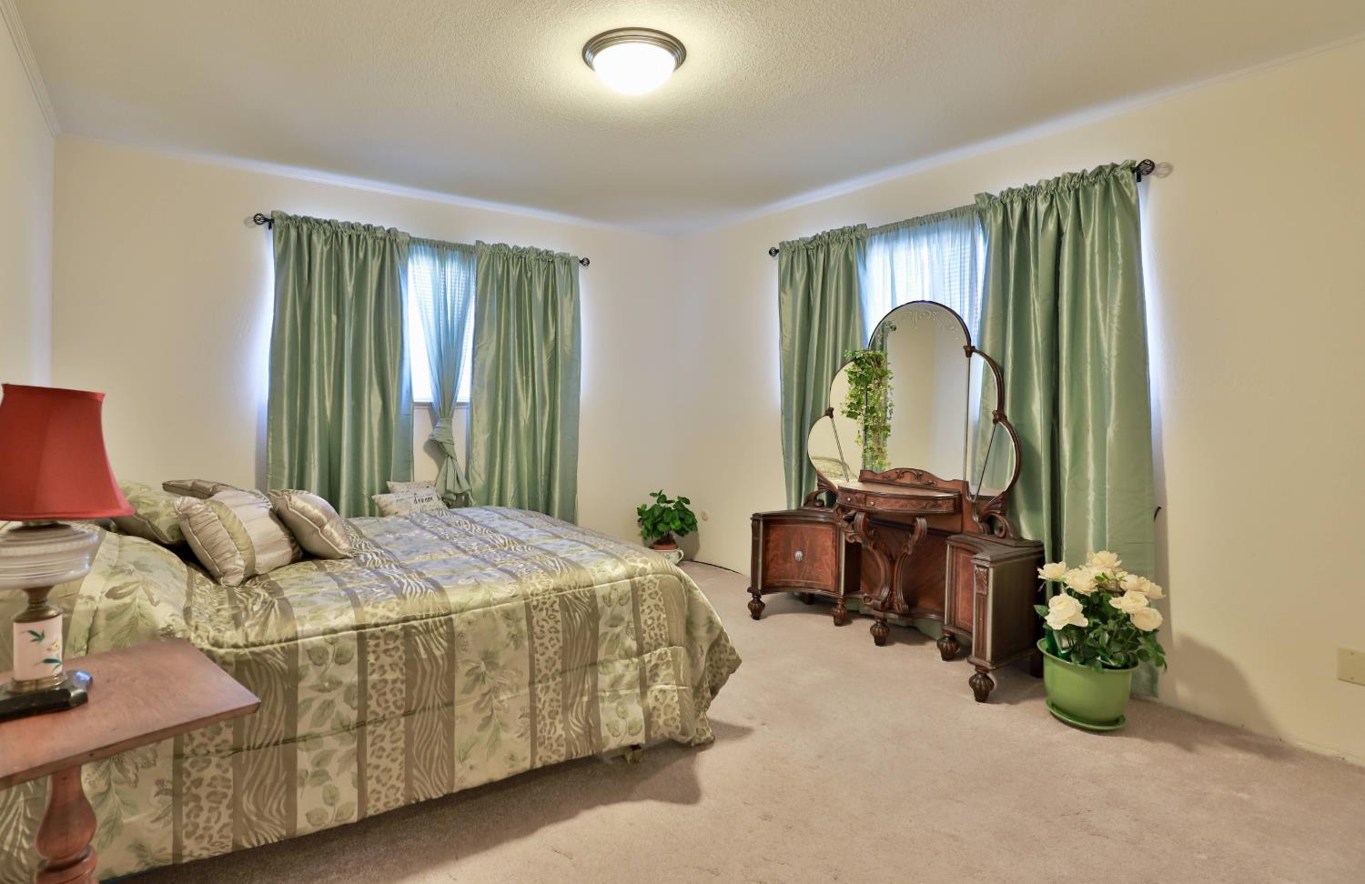 3840 Greenstone Road