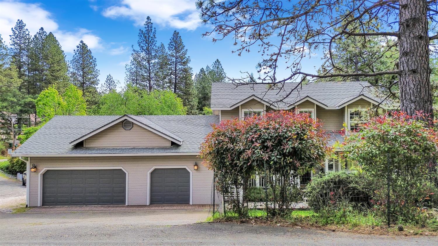 12071 Alta Sierra Drive