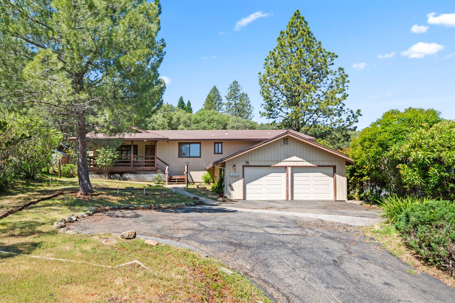 1575 American River Trail