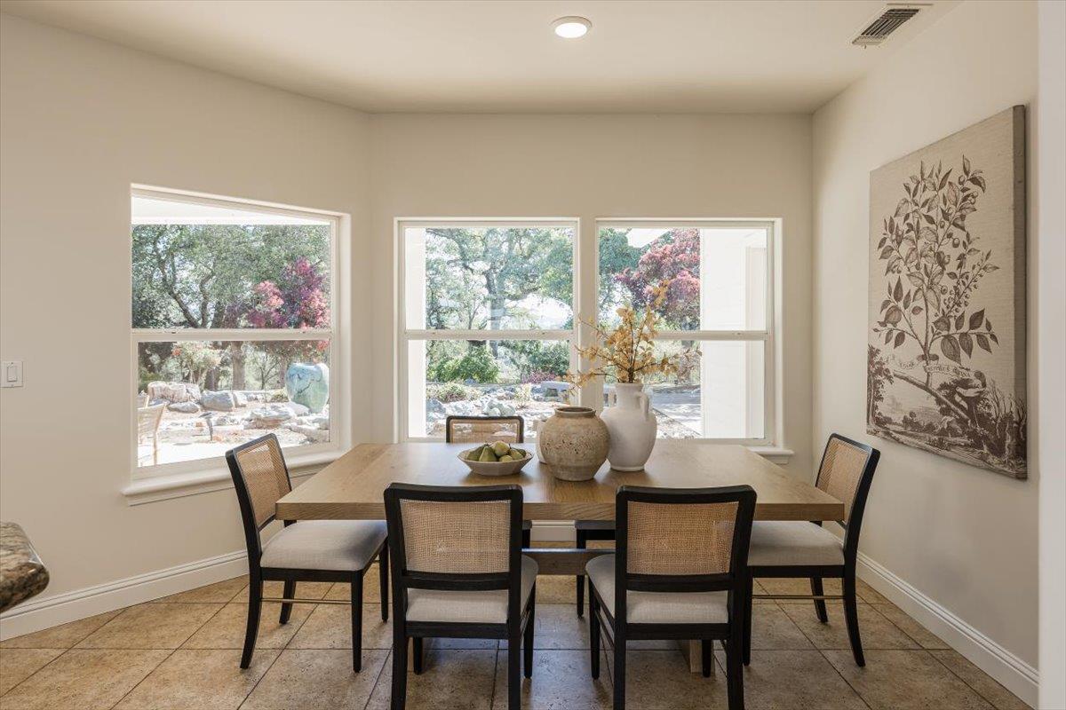 1200 W El Largo Drive