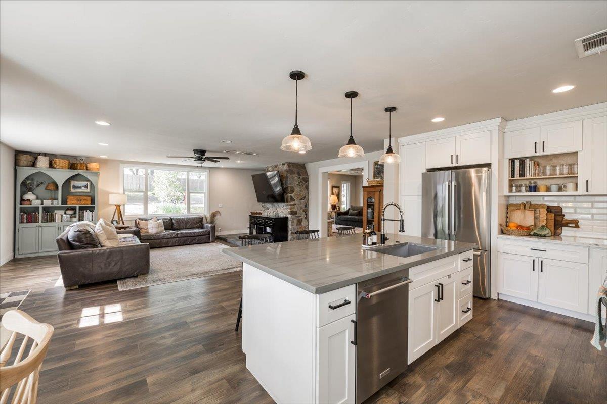 4963 Del Haven Road