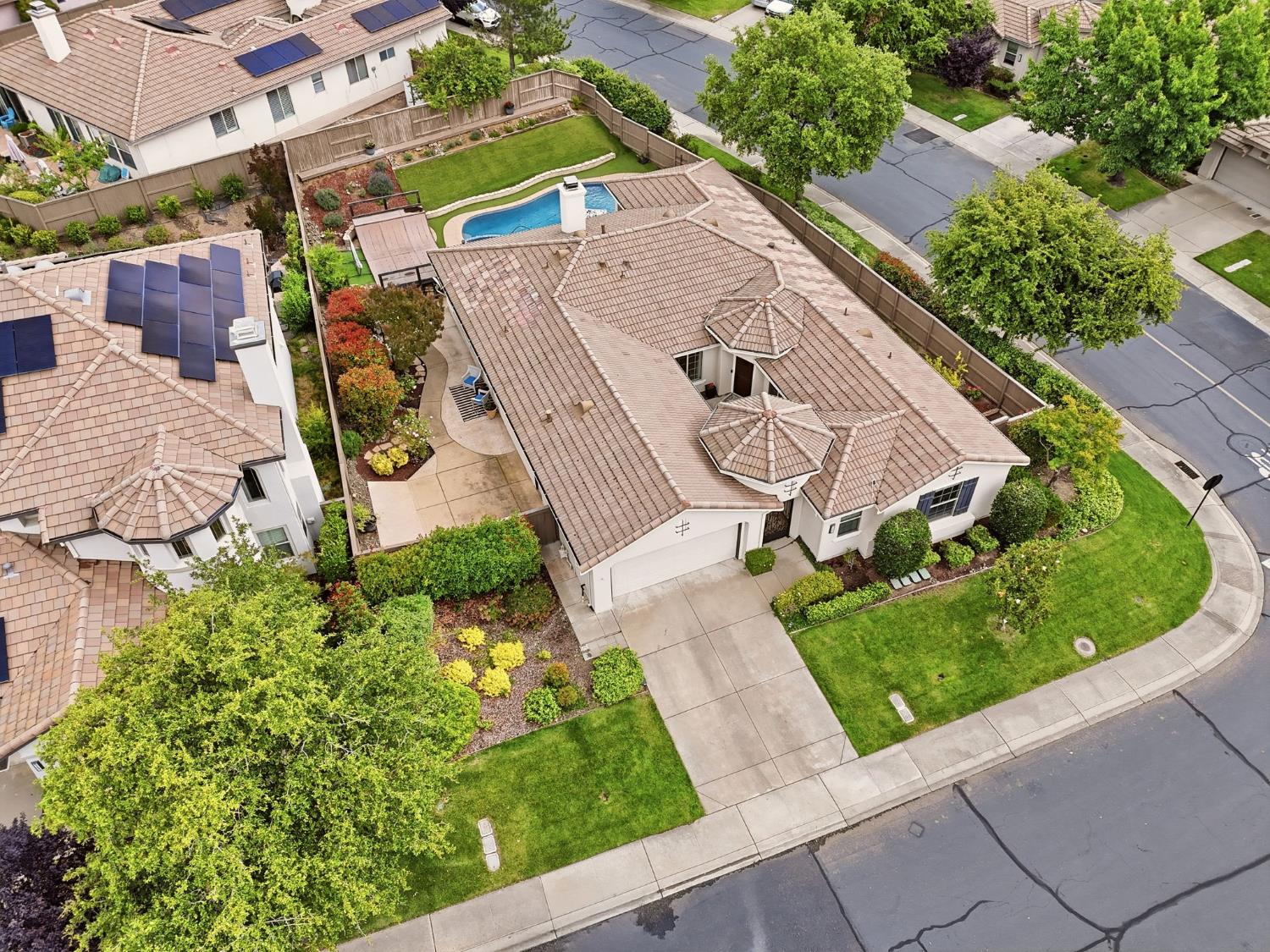 5161 Garlenda Drive