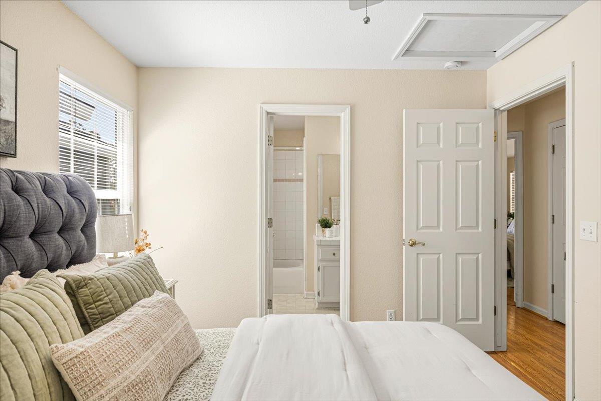 3040 Granada Court 16