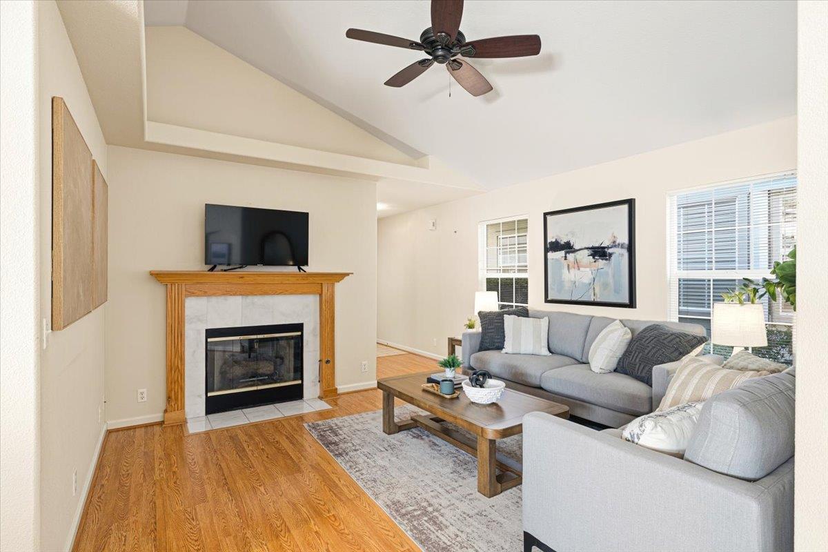 3040 Granada Court 16