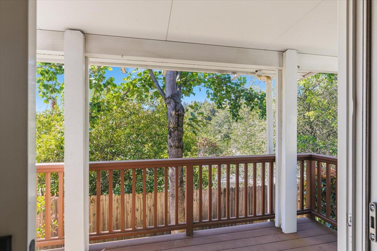 3040 Granada Court 16