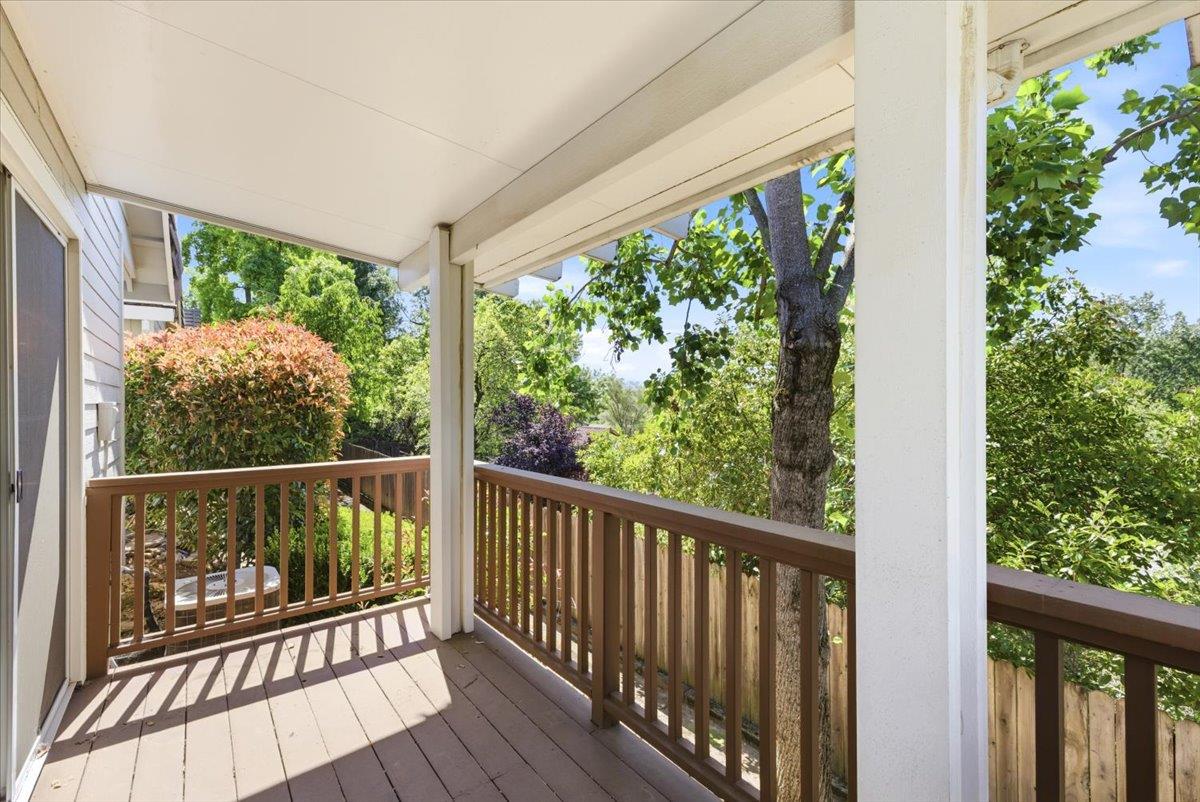 3040 Granada Court 16