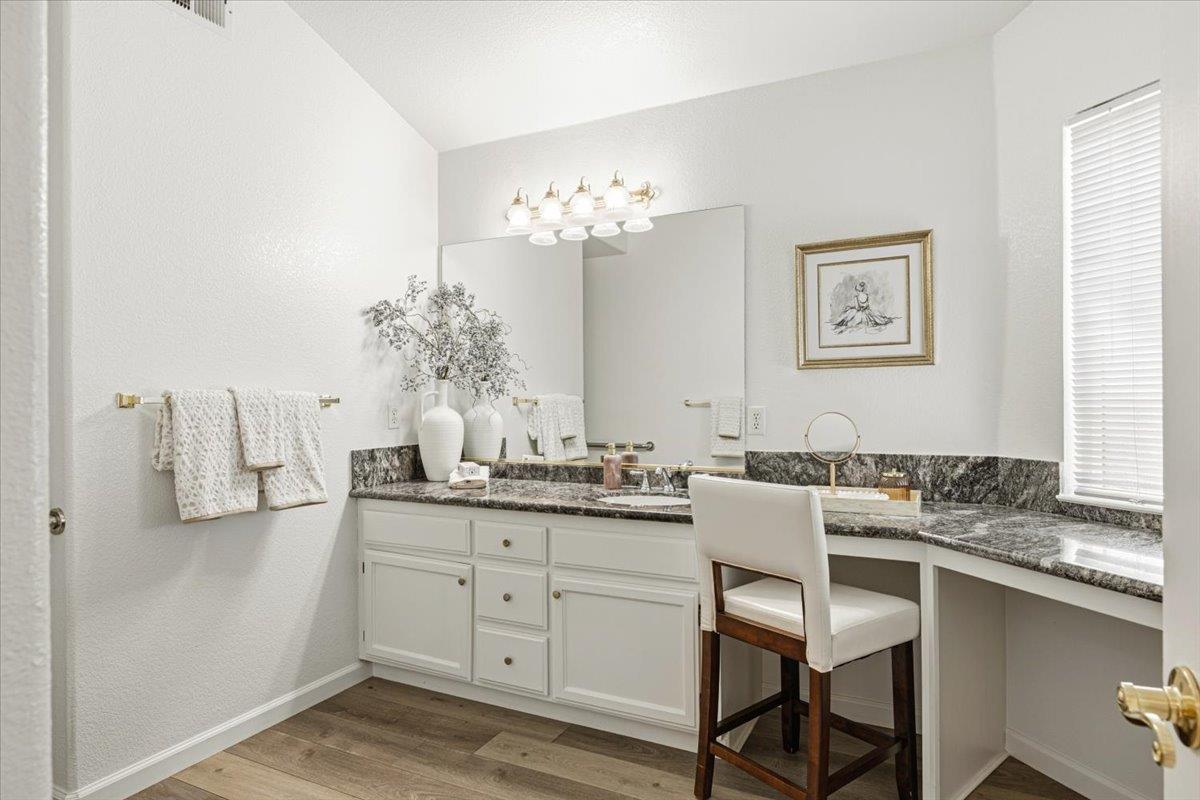 3040 Granada Court 16