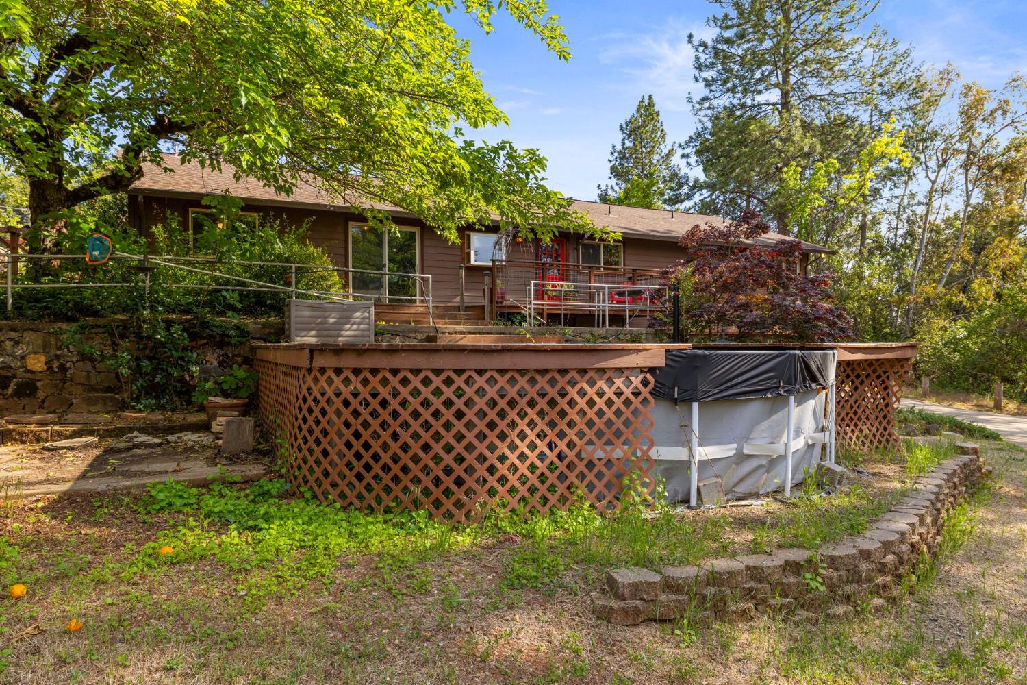 9340 Mosquito Road