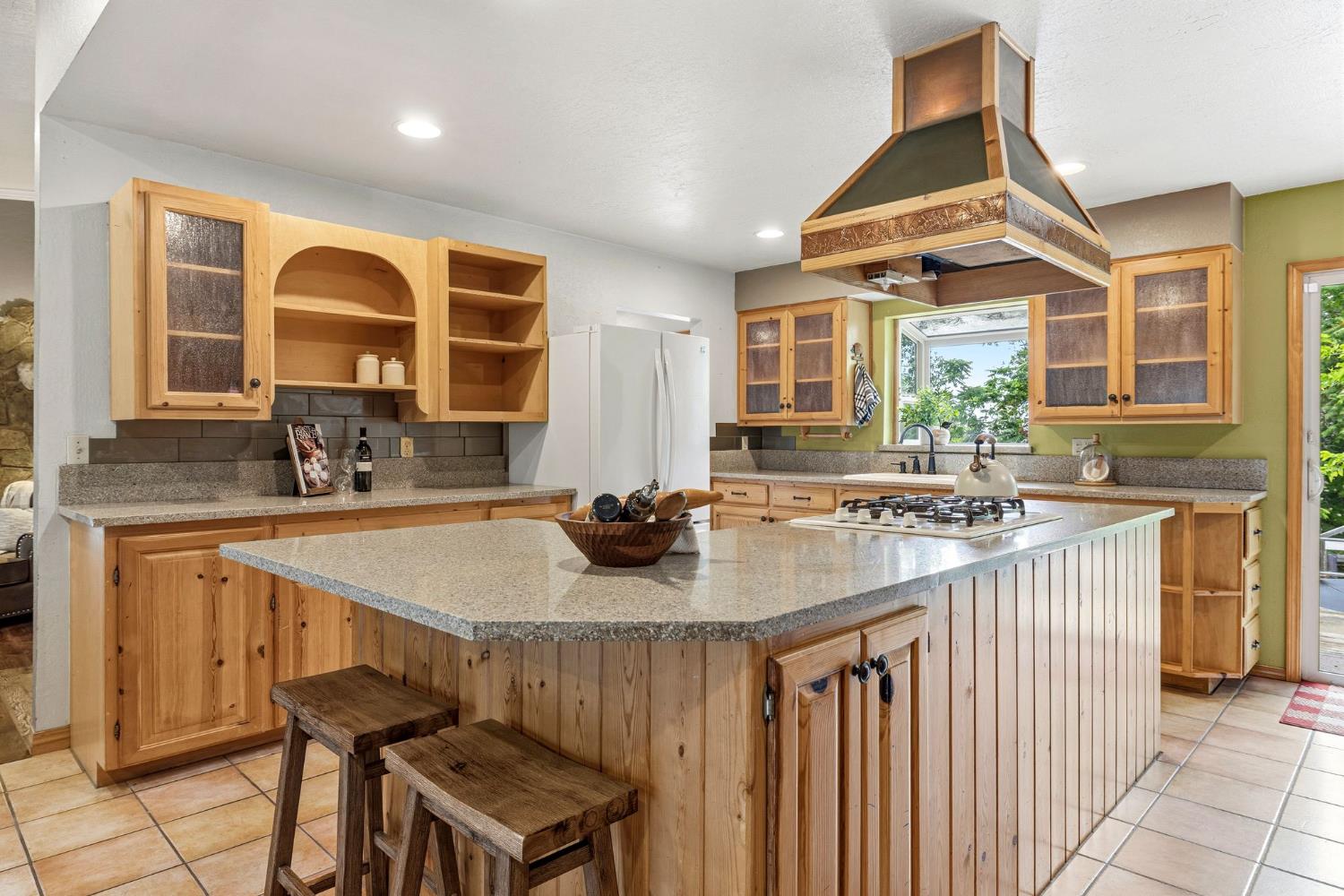 9340 Mosquito Road