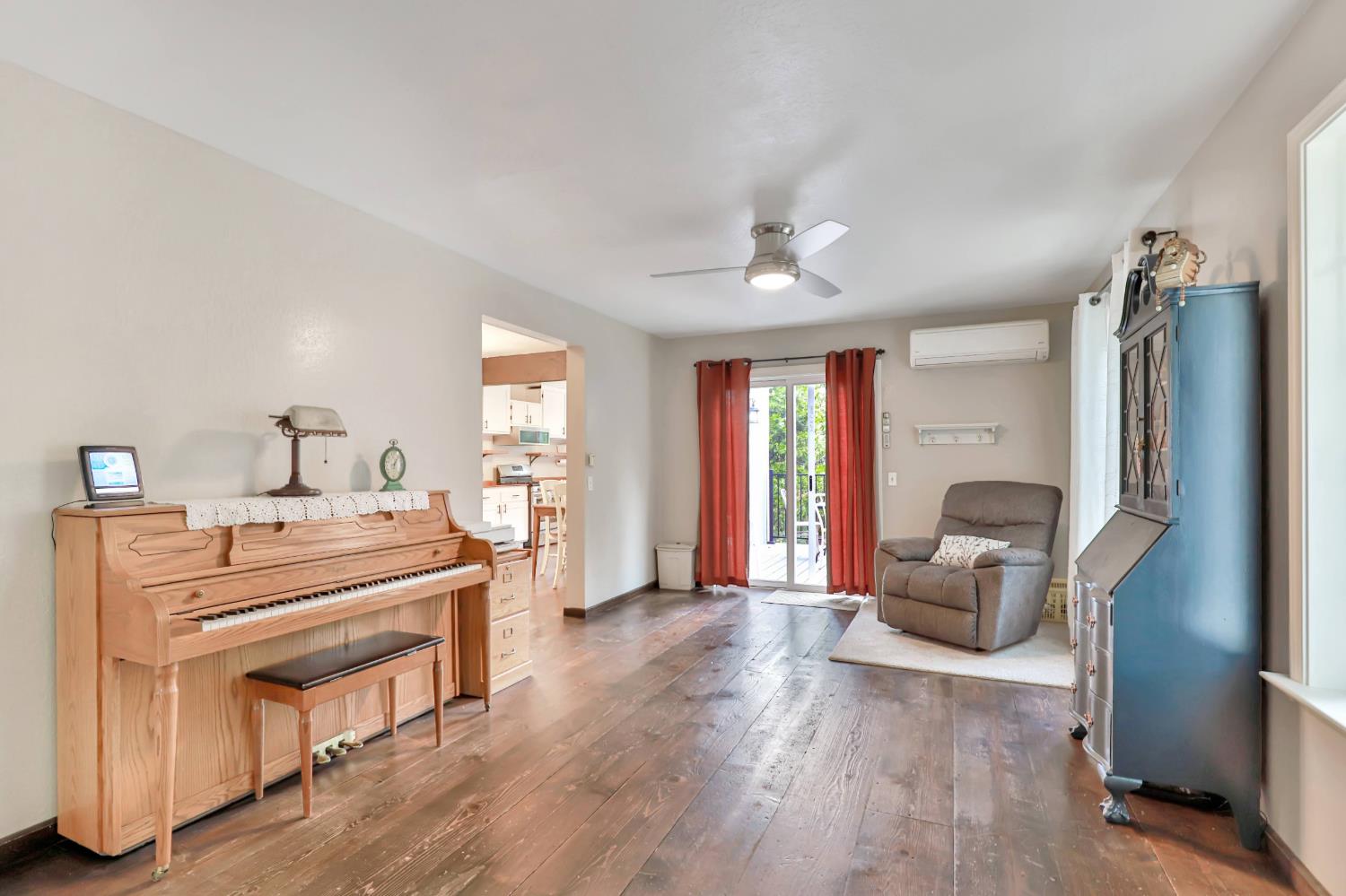 2708 Illinois Canyon Road