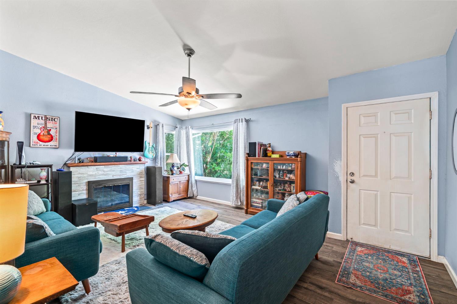 7129 Dawn View Court