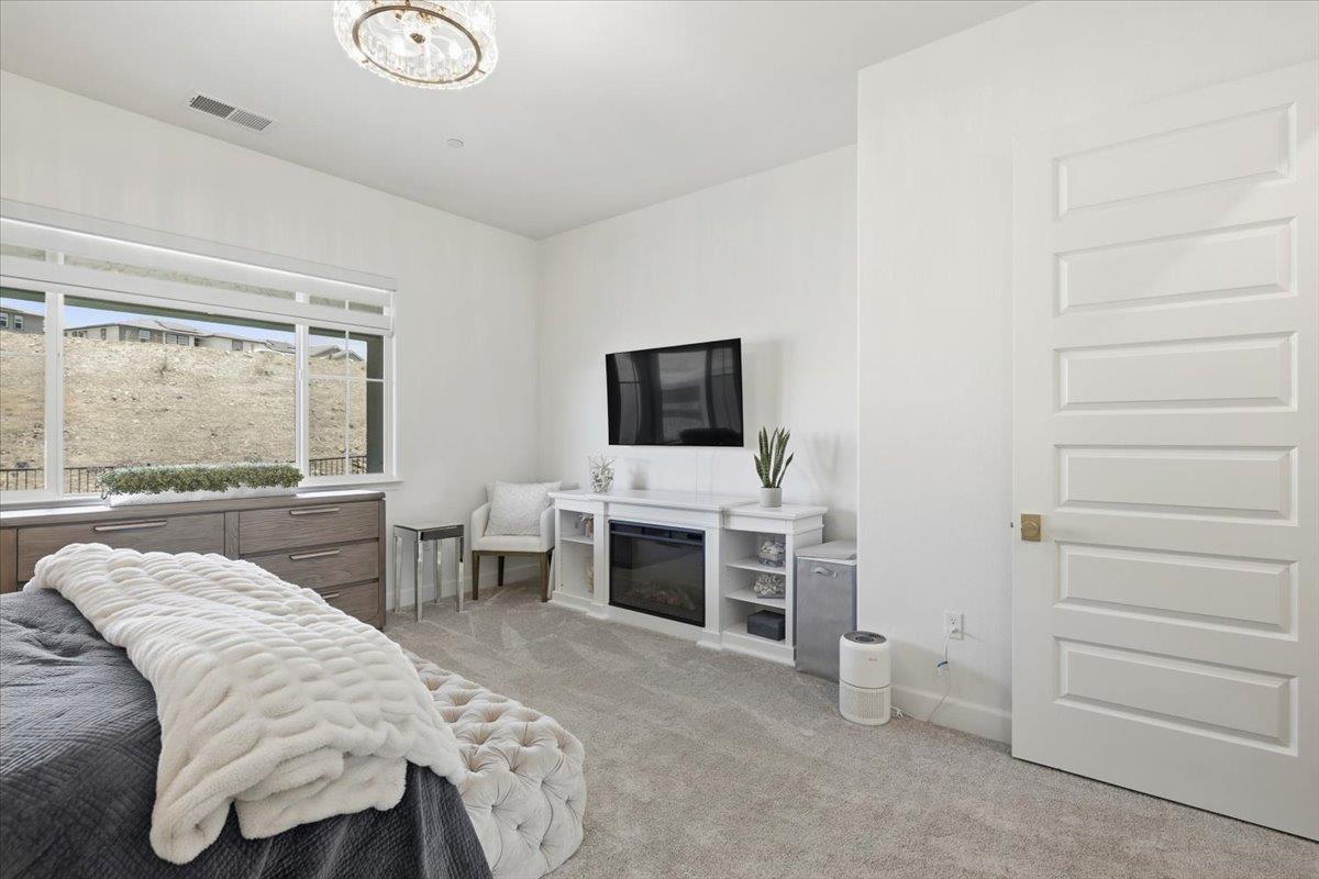 3260 Parkland Court