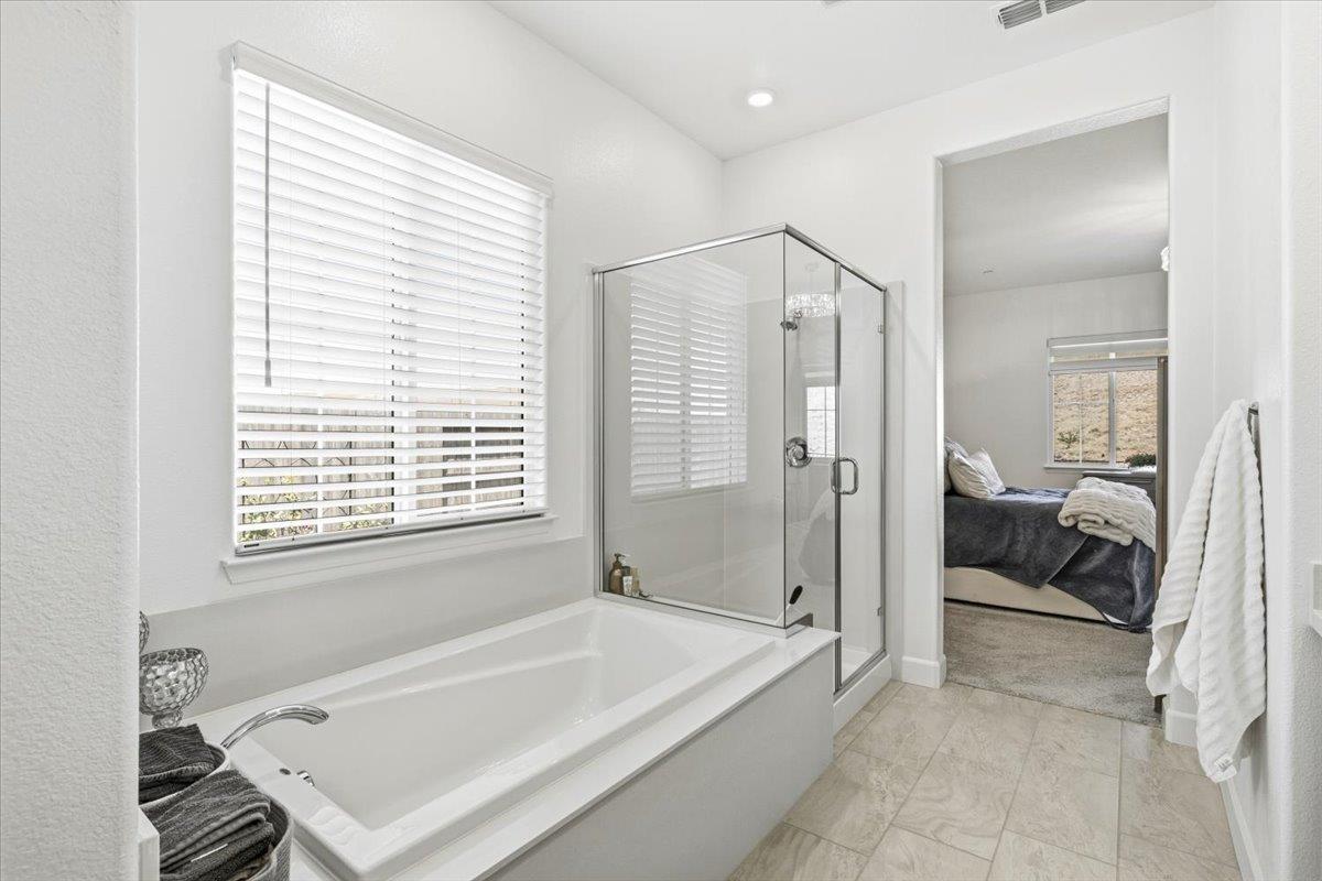 3260 Parkland Court