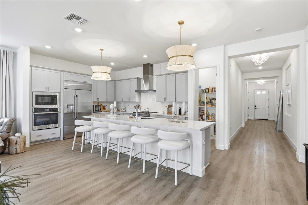 3260 Parkland Court