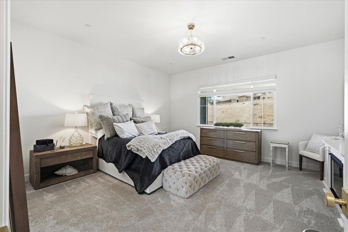 3260 Parkland Court