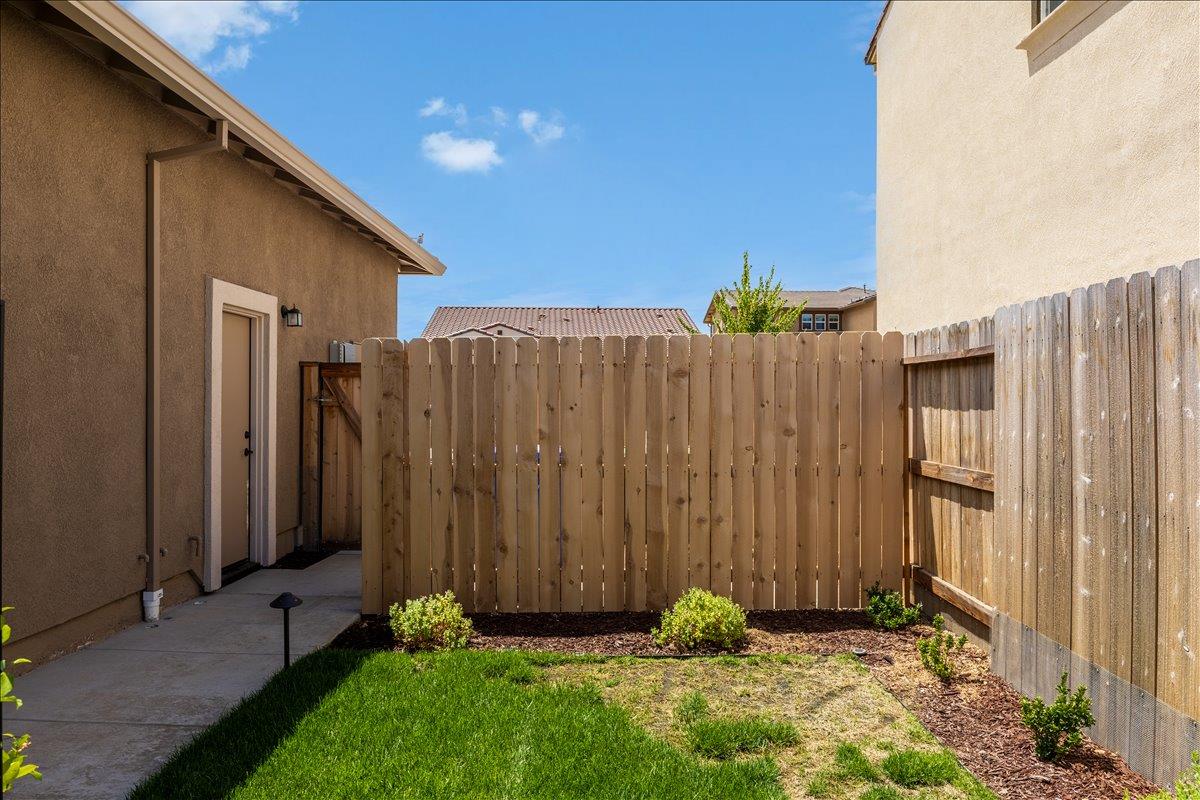 3260 Parkland Court