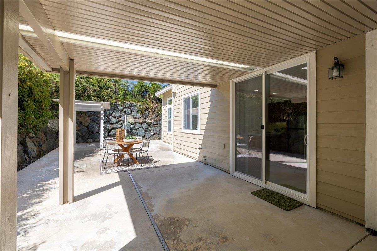 4102 Windsor Point Place