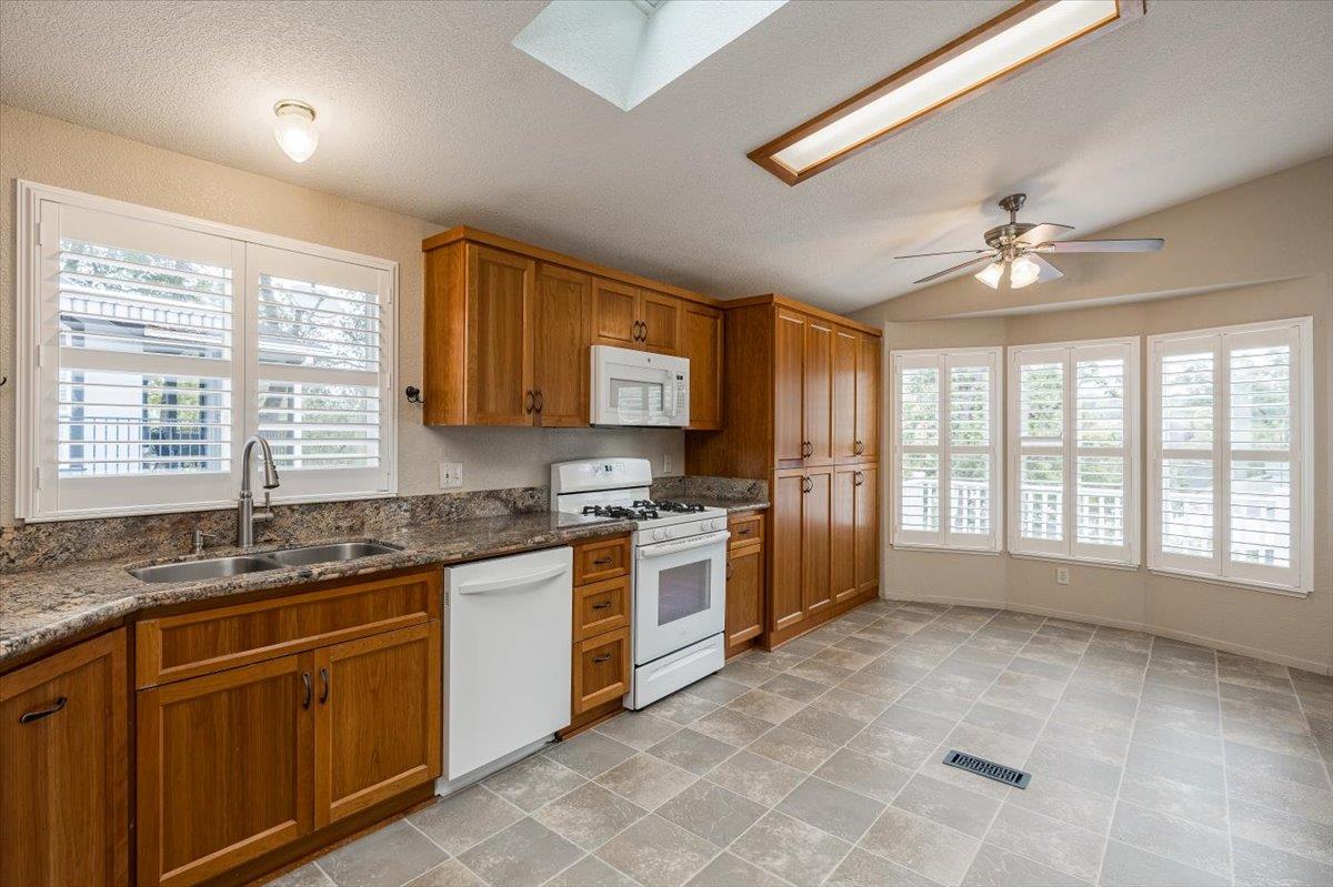 4390 Patterson Drive 278
