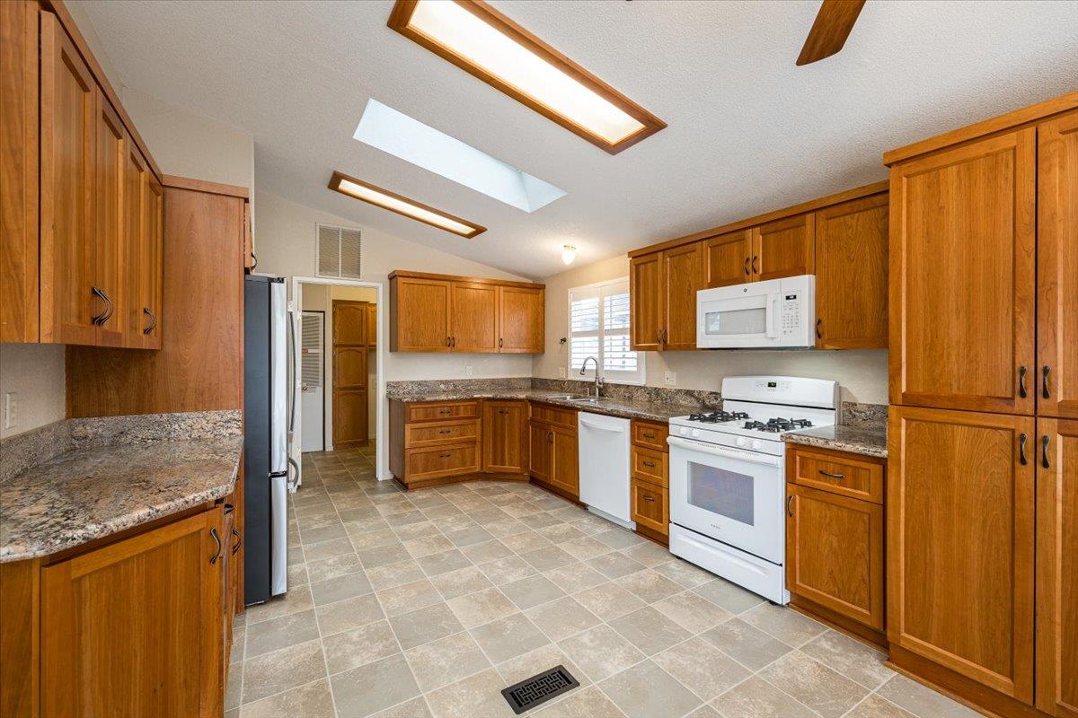 4390 Patterson Drive 278